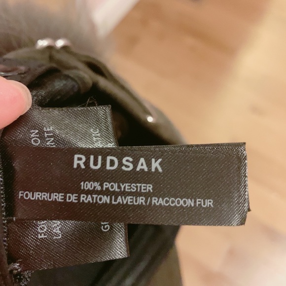 Brand new Rudsak fur hat - Picture 6 of 7